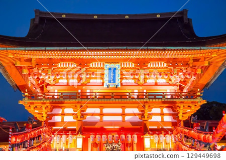 Fushimi-Inari Taisha  129449698
