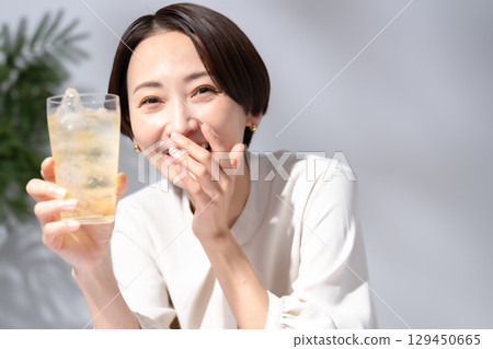 Highball Chuhai 女子 129450665