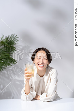 Highball Chuhai 女子 129450708