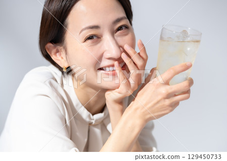 Highball Chuhai Women Highball Chuhai Women 129450733