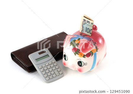 Image of saving money Image of saving money 129451090