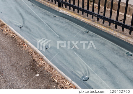 Grass protection sheet 129452760