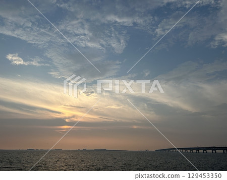 海和日落 129453350