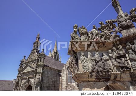 Parish close church of Guimiliau, finistere, brittany, france 129453874