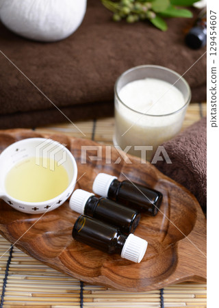 芳香療法和精油 芳香療法和精油 129454607