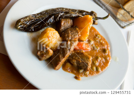 Tasty stew with beef meat 129455731
