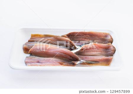 竹莢魚去骨 129457899