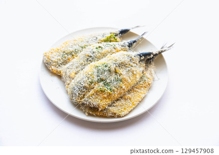Making fried horse mackerel with shiso leaves 129457908
