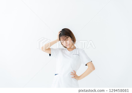 女人，白大褂，護士，醫療，擔憂 129458081