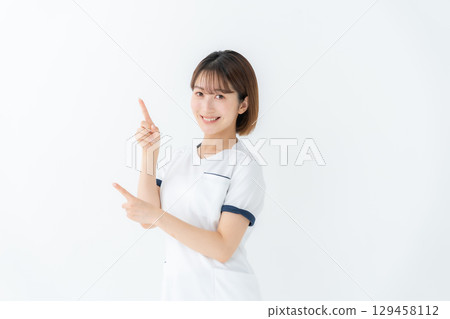 女性,白大褂,護士,醫事,指點 129458112