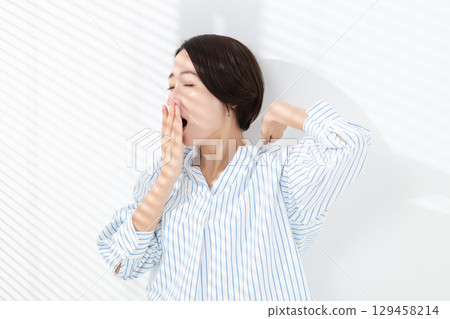 醒來的女人 129458214