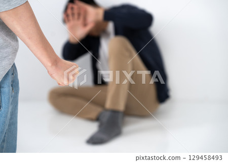 扭轉家庭暴力、暴力、鬥毆 129458493