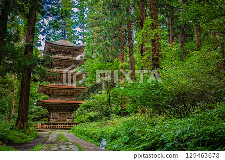 Haguroyama Five-story Pagoda, Tsuruoka City, Yamagata Prefecture 129463678