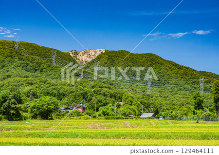 View of the Nosaka Mountains from the countryside of Makino Town, Takashima City, Shiga Prefecture 129464111