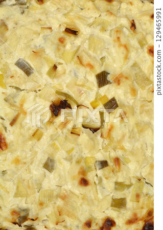 Cheese and leek quiche Cheese and leek quiche 129465991