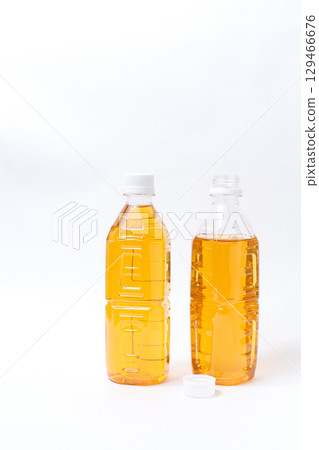 Drinks, beverages, drinking water, tea, green tea, plastic bottles, drinks, Japanese tea, water, recycling, resources Drinks, beverages, drinking water, tea, green tea, plastic bottles, drinks, Japanese tea, water, recycling, resources 129466676