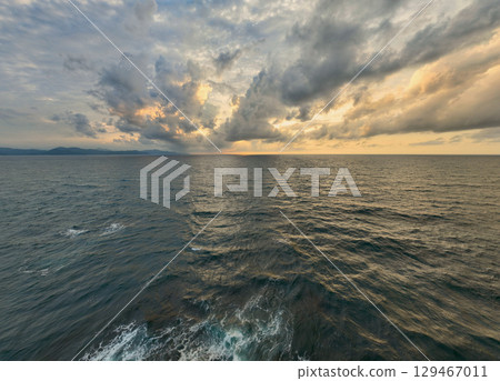 京丹後、久美濱海岸的夜景、鳥瞰圖 京丹後、久美濱海岸的夜景、鳥瞰圖 129467011