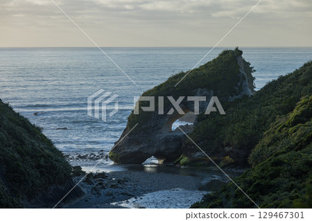 View from Ten Mile Creek Lookout on the West Coast of New Zealand View from Ten Mile Creek Lookout on the West Coast of New Zealand 129467301