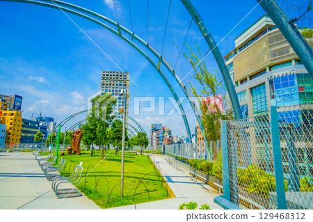 Miyashita Park (Miyashita Park, Shibuya Ward) Miyashita Park (Miyashita Park, Shibuya Ward) 129468312