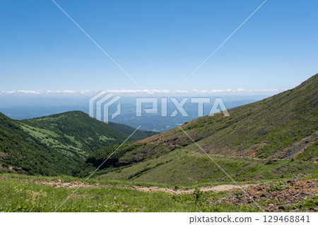 Scenery from the hiking trail on Mount Nasu in Tochigi Prefecture 129468841