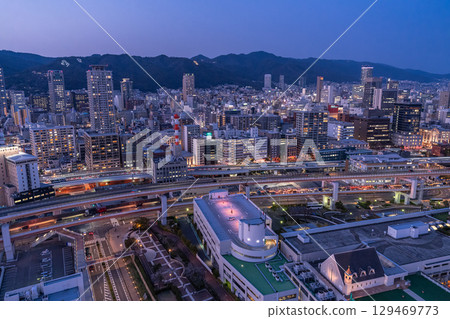 兵庫縣：神戶灣區與城市夜景 129469773