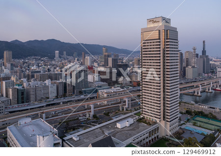 兵庫縣：神戶灣地區的日落 129469912