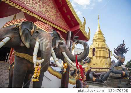 THAILAND PHRAE WAT SAWAN NIWET 129470708