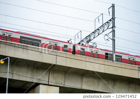SRT Red Line, sky train in bangkok thailand 129471452