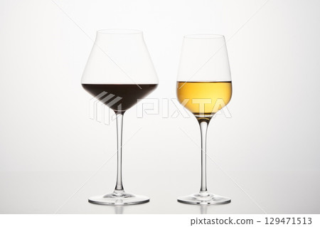 Various shapes of wineglasses with red, white wine. Various shapes of wineglasses with red, white wine. 129471513