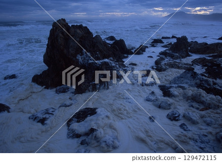 The ocean of the ocean 129472115