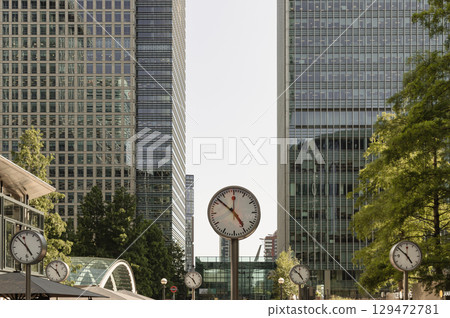 the "Six Public Clocks" a distinctive public art installation located in Reuters Plaza in Canary Wharf. 129472781