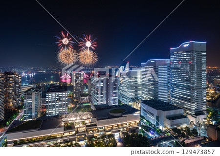 橫濱港未來夜景煙花（港未來智能節） 129473857