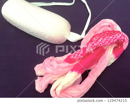 1. Waist cord and obi pillow used for dressing a kimono 1. Waist cord and obi pillow used for dressing a kimono 129474215