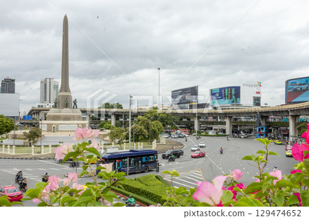 The Train coming at BTS Victory Monument Station 129474652