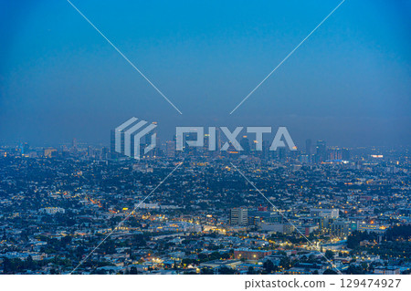 Downtown Los Angeles cityscape and night view from the Griffith Observatory, USA 129474927
