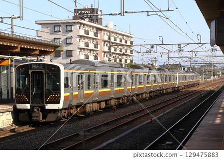 Utsunomiya Line E131 Series Train (6-car train: Utsunomiya⇔Kuroiso) 129475883