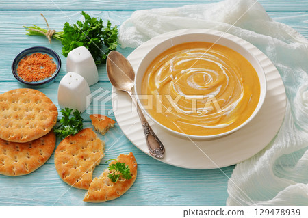 roasted parsnip and carrot soup, top view roasted parsnip and carrot soup, top view 129478939