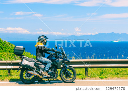 從龍飛岬眺望東北、下北半島 從龍飛岬眺望東北、下北半島 129479378