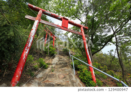 Kurashiki City, Okayama Prefecture, Anaba Inari Shrine, Promenade to the Okuin Kurashiki City, Okayama Prefecture, Anaba Inari Shrine, Promenade to the Okuin 129480947