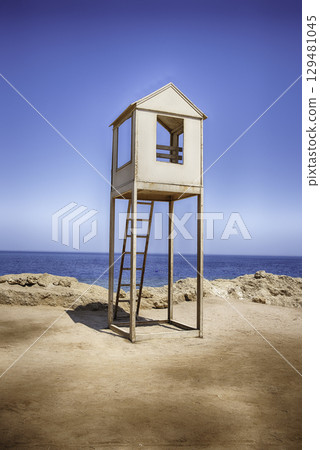 Iconic lifeguard station on the beach, Sharm el Sheikh, Egypt 129481045
