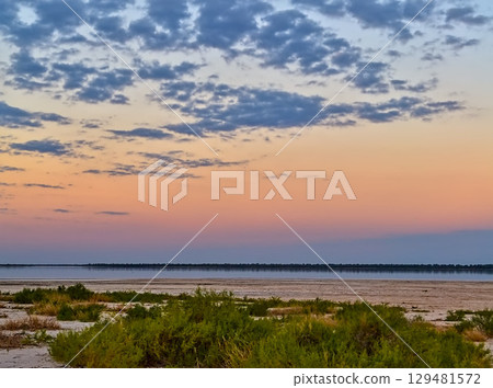 It gets dark in the Chaco with colors in the sky 129481572