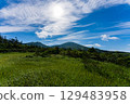 A hiking trail on Mt. Hakkoda in Aomori on a clear summer day 129483958