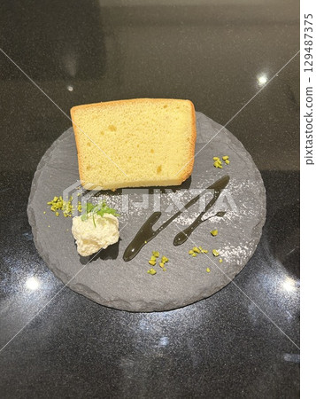 THE STAND Chiffon Cake at Isetan Shinjuku 129487375