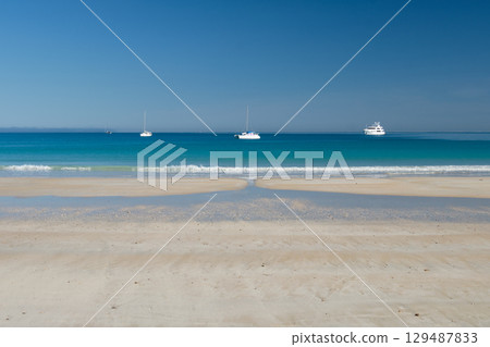Mooring boats - Broome Mooring boats - Broome 129487833