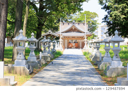 Yamanoue Sumiyoshi Shrine on a clear day 129487894