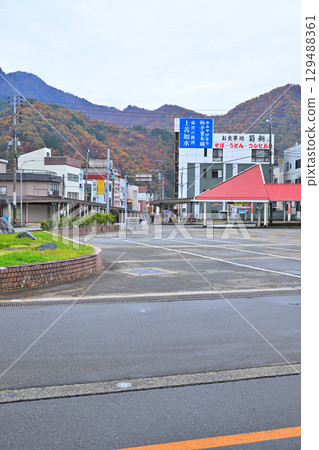 越後湯澤站西口站前廣場溫泉商店街 129488361