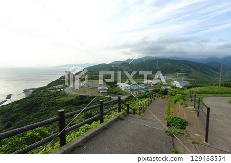 View of the south from the top of the Stairway Village Road at Cape Tappi on the Tsugaru Peninsula (Sotogahama Town, Aomori Prefecture) View of the south from the top of the Stairway Village Road at Cape Tappi on the Tsugaru Peninsula (Sotogahama Town, Aomori Prefecture) 129488554