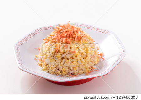 Fried rice (grilled shrimp and krill) 129488808