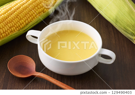 Warm corn soup 129490403