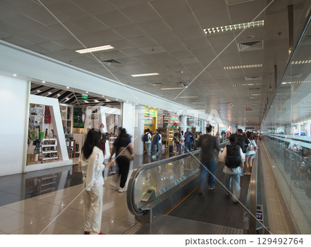 The dynamic Philippines - Manila Ninoy Aquino International Airport's bustling urban landscape (June 2025) The dynamic Philippines - Manila Ninoy Aquino International Airport's bustling urban landscape (June 2025) 129492764